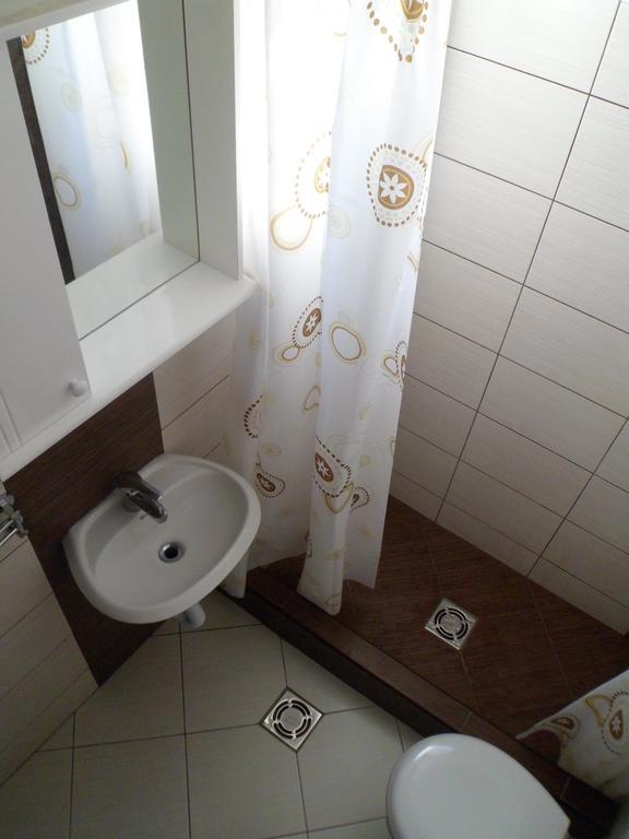 Milocer Apartment スヴェティ・ステファン エクステリア 写真